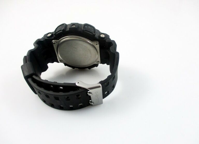 ZEGAREK CASIO G-SHOCK 5612 CZARNY