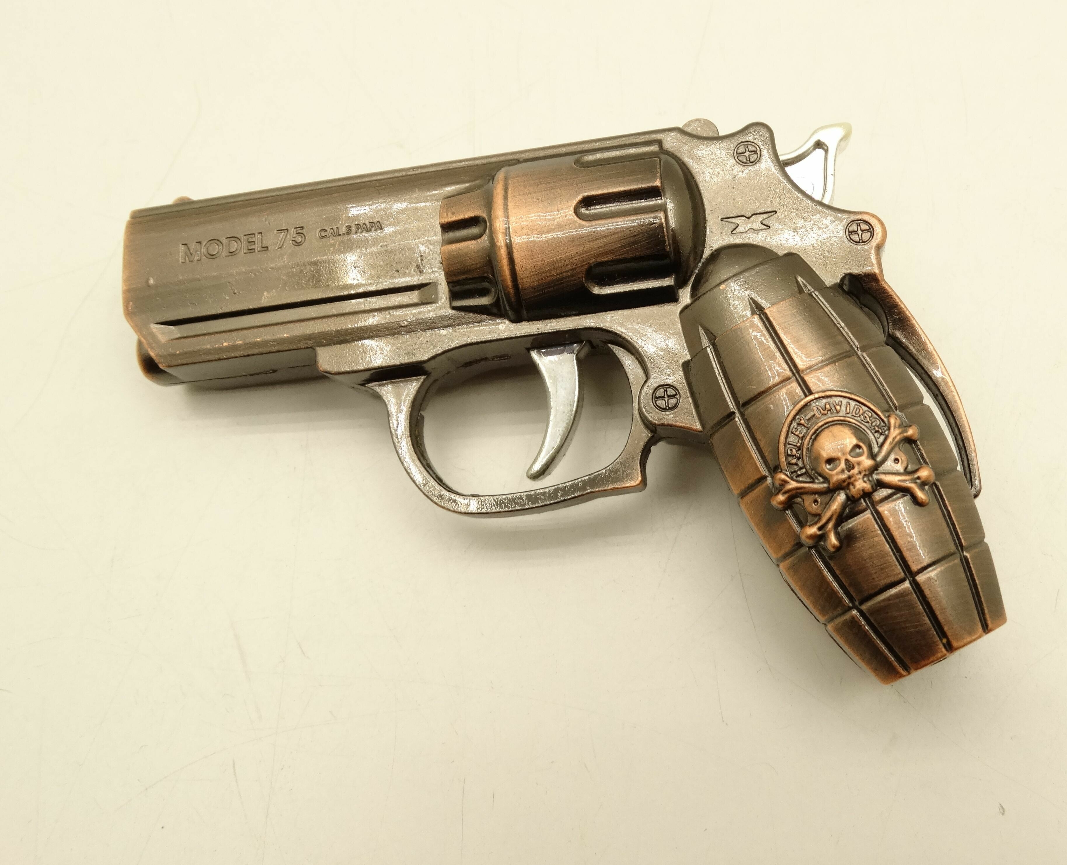 zapalniczka-zarowa-pistolet-metal-model-75-stan-uzywany