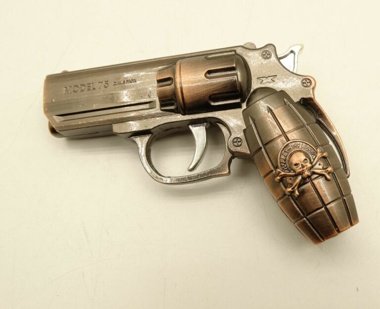 zapalniczka-zarowa-pistolet-metal-model-75-stan-uzywany
