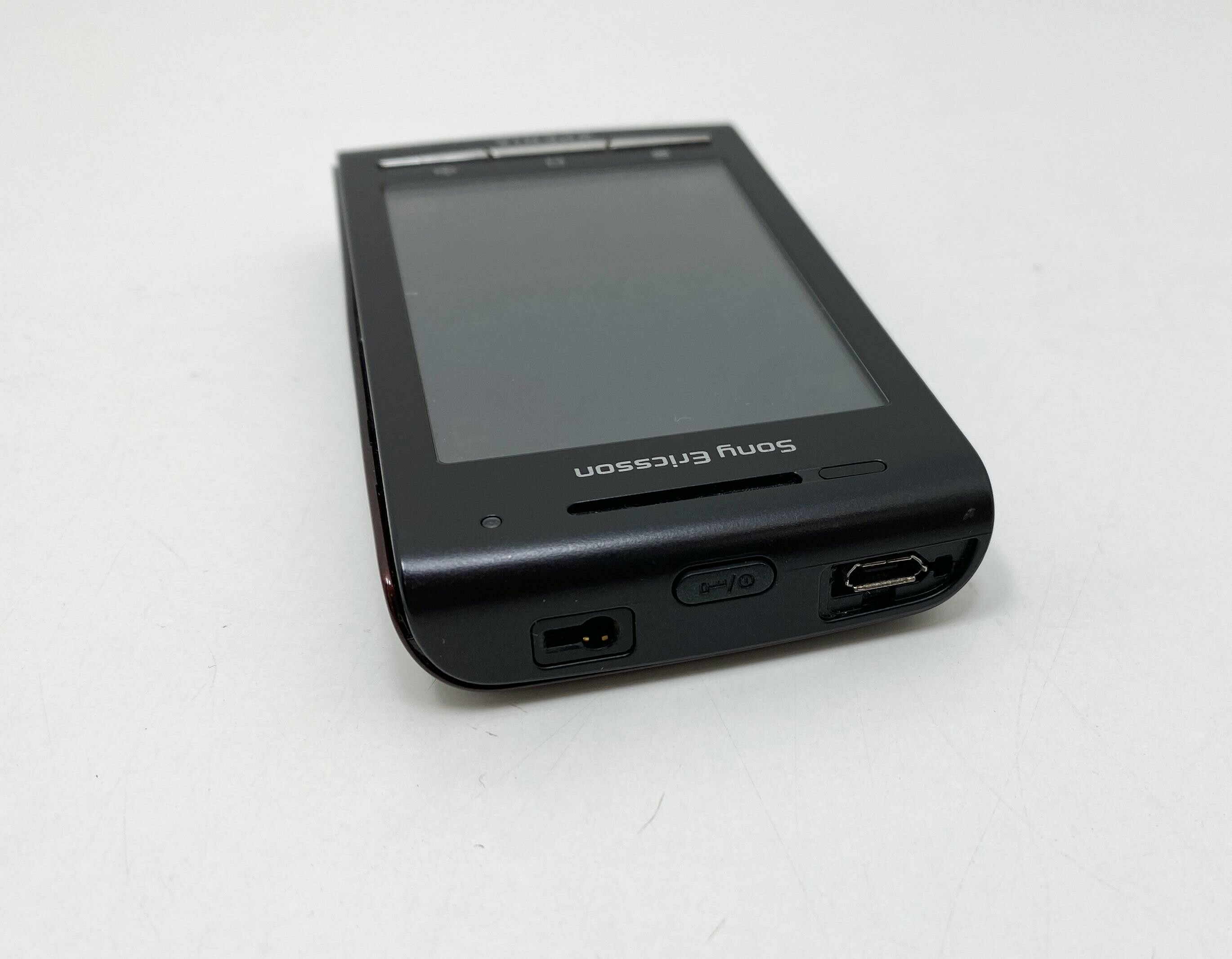 sony-ericsson-xperia-x8-typ-smartfon