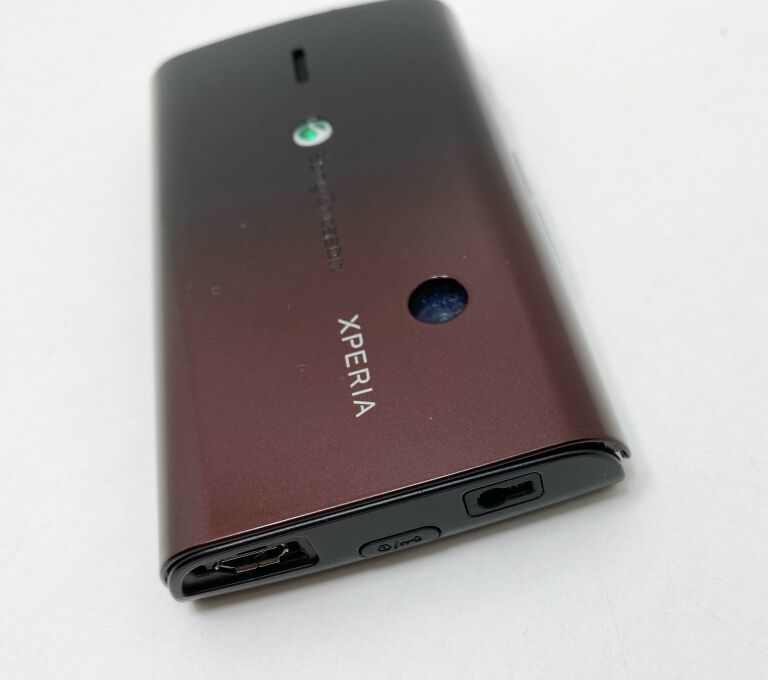 SONY ERICSSON XPERIA X8