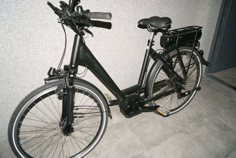 rower-elektryczny-superior-ssc300-damka-stan-uzywany