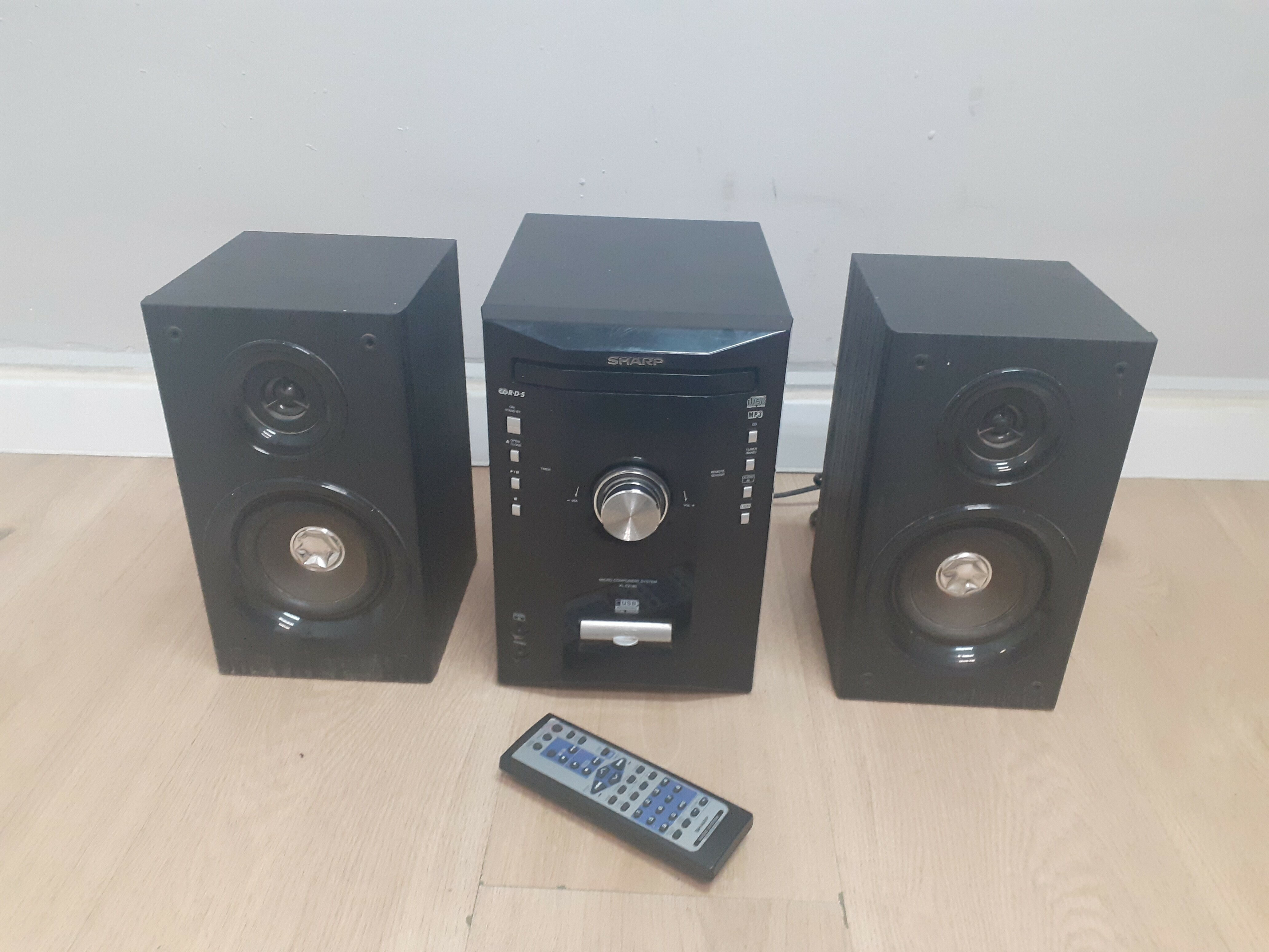 wieza-sharp-xl-e2180h-40w-jagiellonska-14-sanok-tsc2-spj