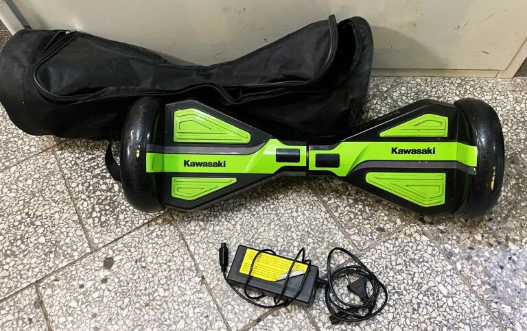 ELEKTRYCZNA DESKOROLKA KAWASAKI KX PRO