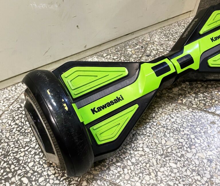 ELEKTRYCZNA DESKOROLKA KAWASAKI KX PRO