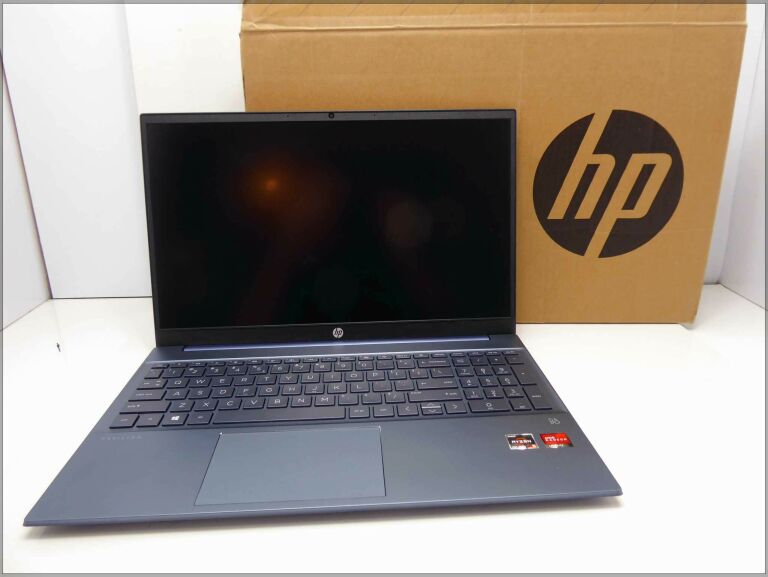 LAPTOP HP PAVILION RYZEN 5 4500U/8GB KOMPLET