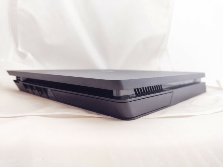 konsola-playstation-4-slim-cuh-2216b-1tb-ps4-wersja-playstation-4-slim