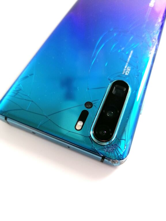 SMARTFON HUAWEI P30 PRO 8 GB / 256 GB #OPIS