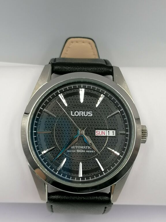 ZEGAREK MĘSKI LORUS CLASSIC AUTOMATIC