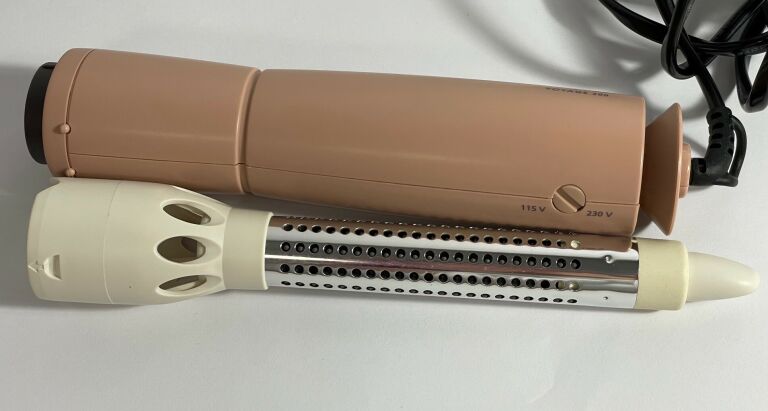 LOKÓWKA PHILIPS BEAUTY VOYAGE 300 HP 4622