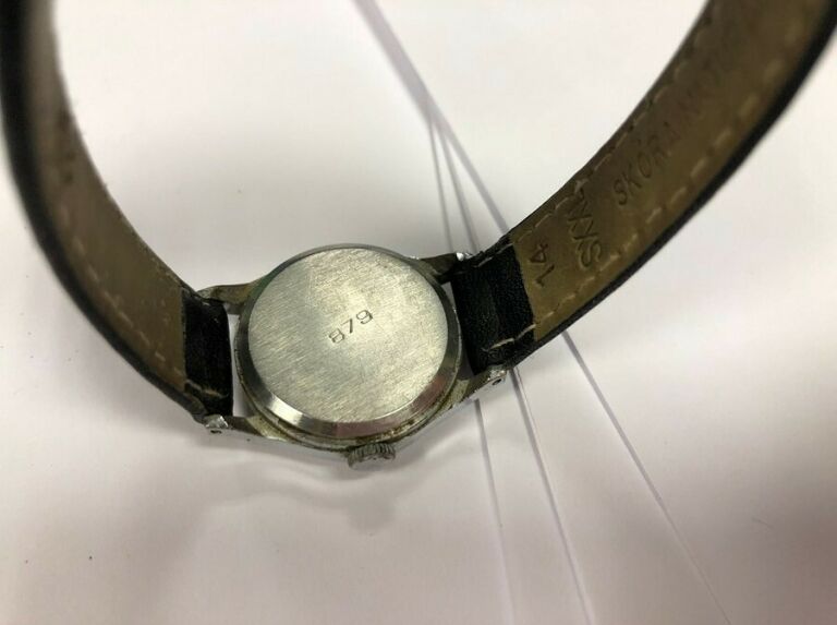 zegarek-3apr-22-kamienie-bateria-do-wymiany-styl-klasyczny