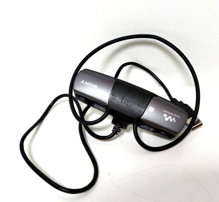 odtwarzacz-mp3-sluchawki-sony-bcr-nw-ws610-kod-producenta-bcr-nw-ws610