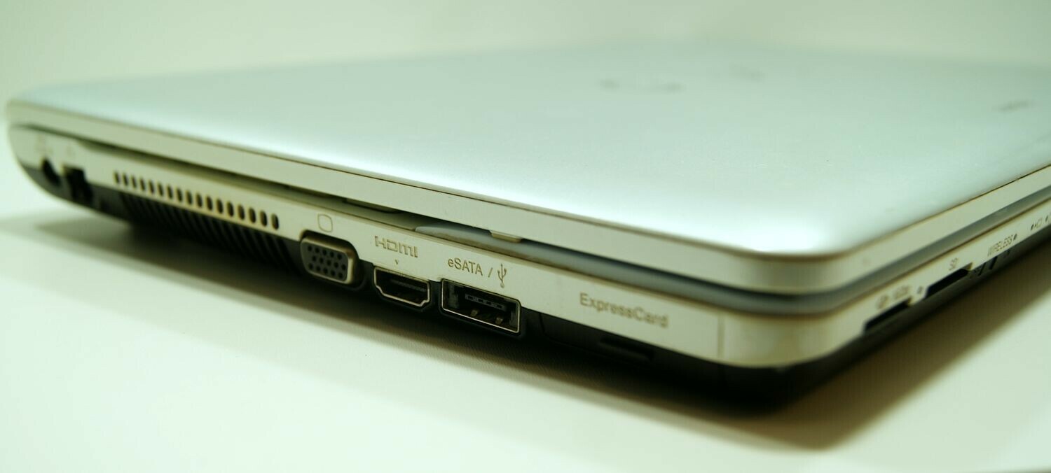 laptop-sony-vaio-pcg-71211m-i5-4gb-ram-240gb-hdd-wielkosc-pamieci-ram-4-gb