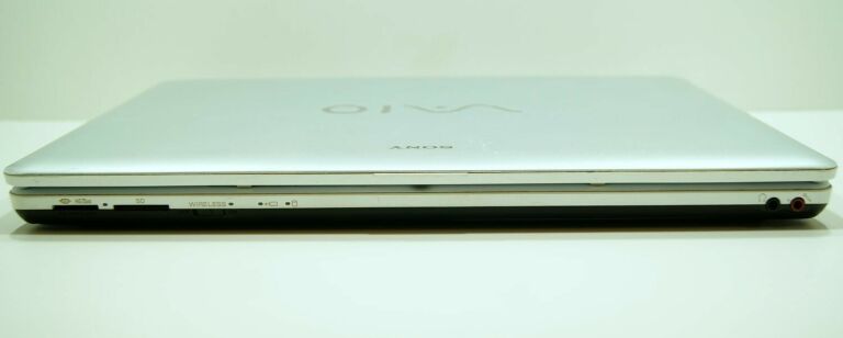 LAPTOP SONY VAIO PCG-71211M I5 4GB RAM 240GB HDD