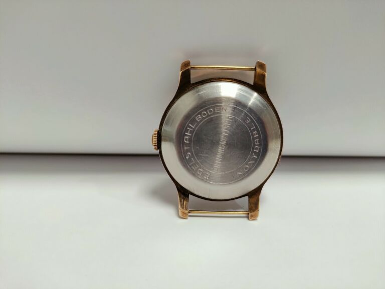 zegarek-umf-ruhla-mechaniczny-srednica-koperty-35