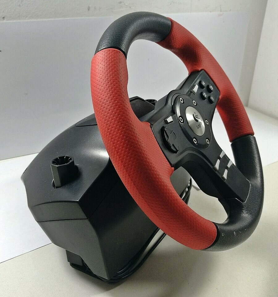 kierownica-logitech-formula-force-ex-e-um14-producent-logitech