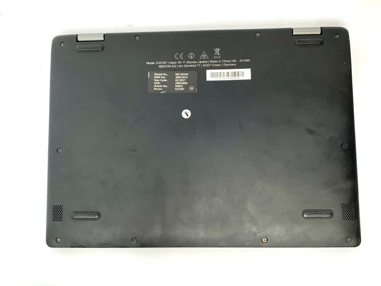 LAPTOP MEDION AKOYA E2218T MD 60200