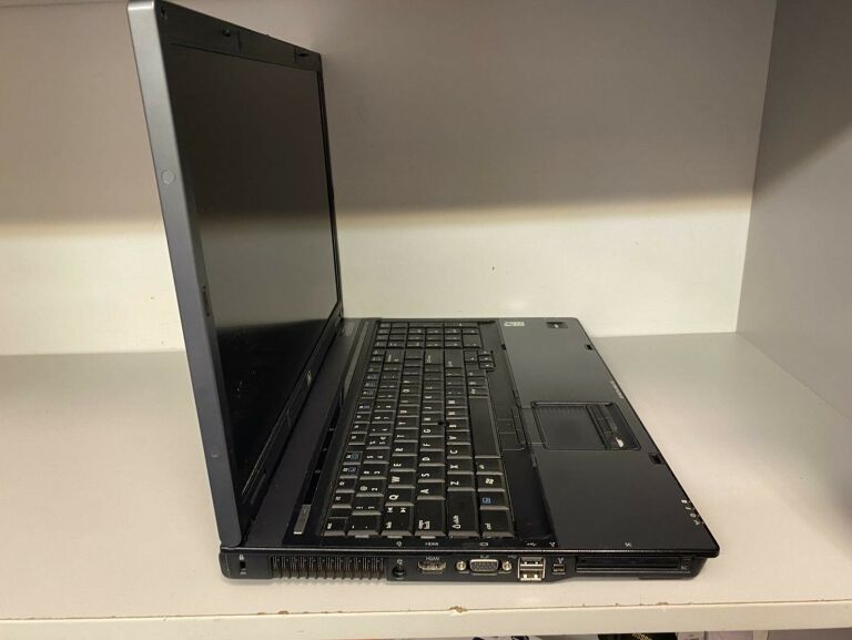 LAPTOP HP COMPAQ 8710P