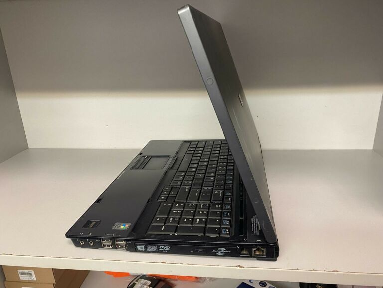 LAPTOP HP COMPAQ 8710P