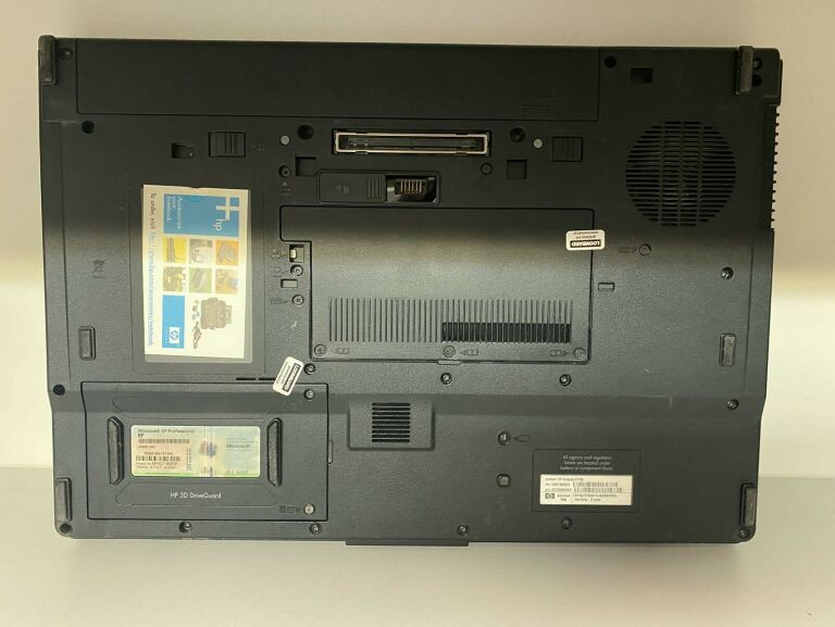 LAPTOP HP COMPAQ 8710P