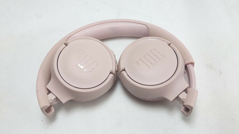 SŁUCHAWKI JBL TUNE 500BT RÓŻOWE