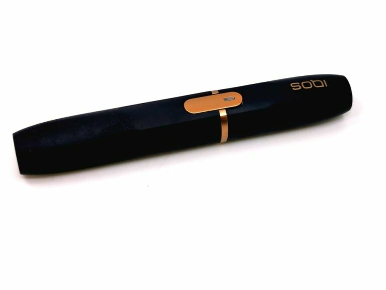 PODGRZEWACZ TYTONIU IQOS A1503 STAN DB PUDEŁKO