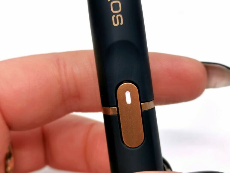 PODGRZEWACZ TYTONIU IQOS A1503 STAN DB PUDEŁKO