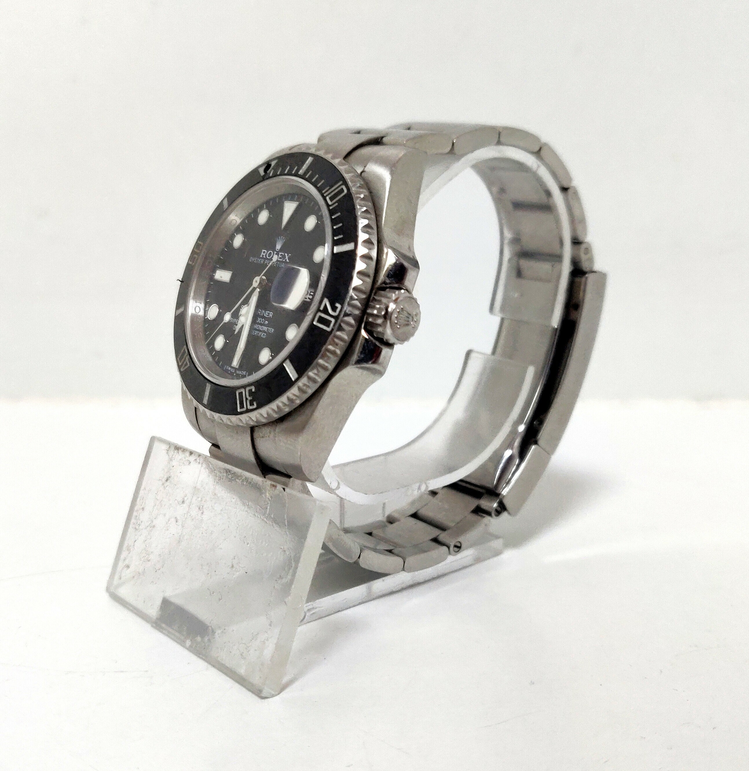 zegarek-z-napisem-rolex-typ-nareczny