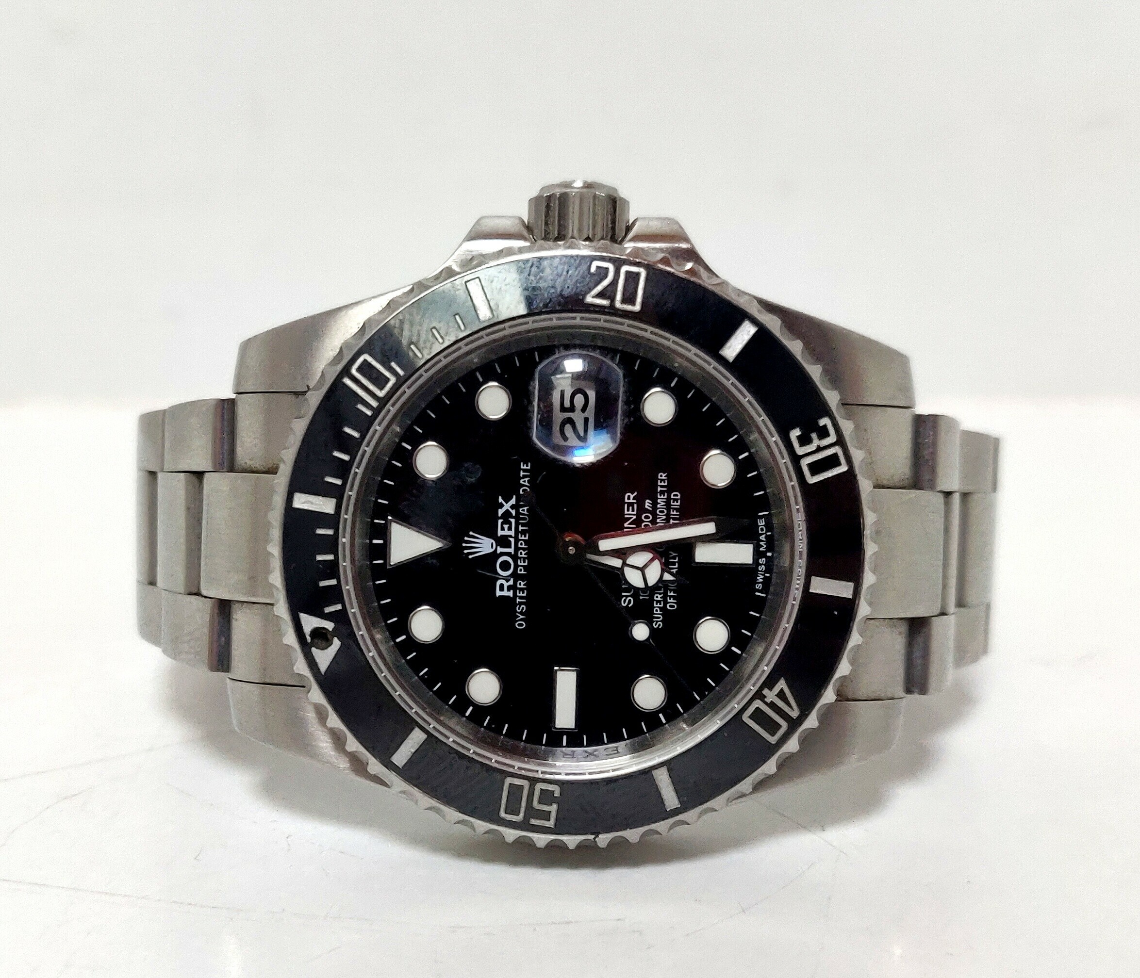 zegarek-z-napisem-rolex-jana-pawla-ii-41a-warszawa