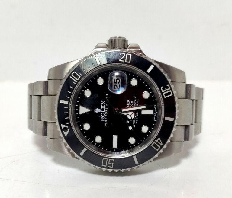 zegarek-z-napisem-rolex-jana-pawla-ii-41a-warszawa