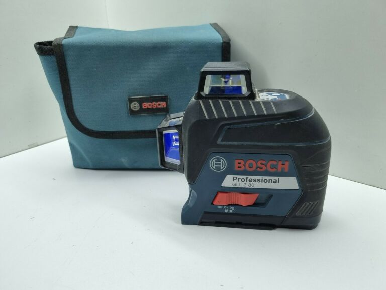 LASER BOSCH GLL 3-80 ETUI + STATYW