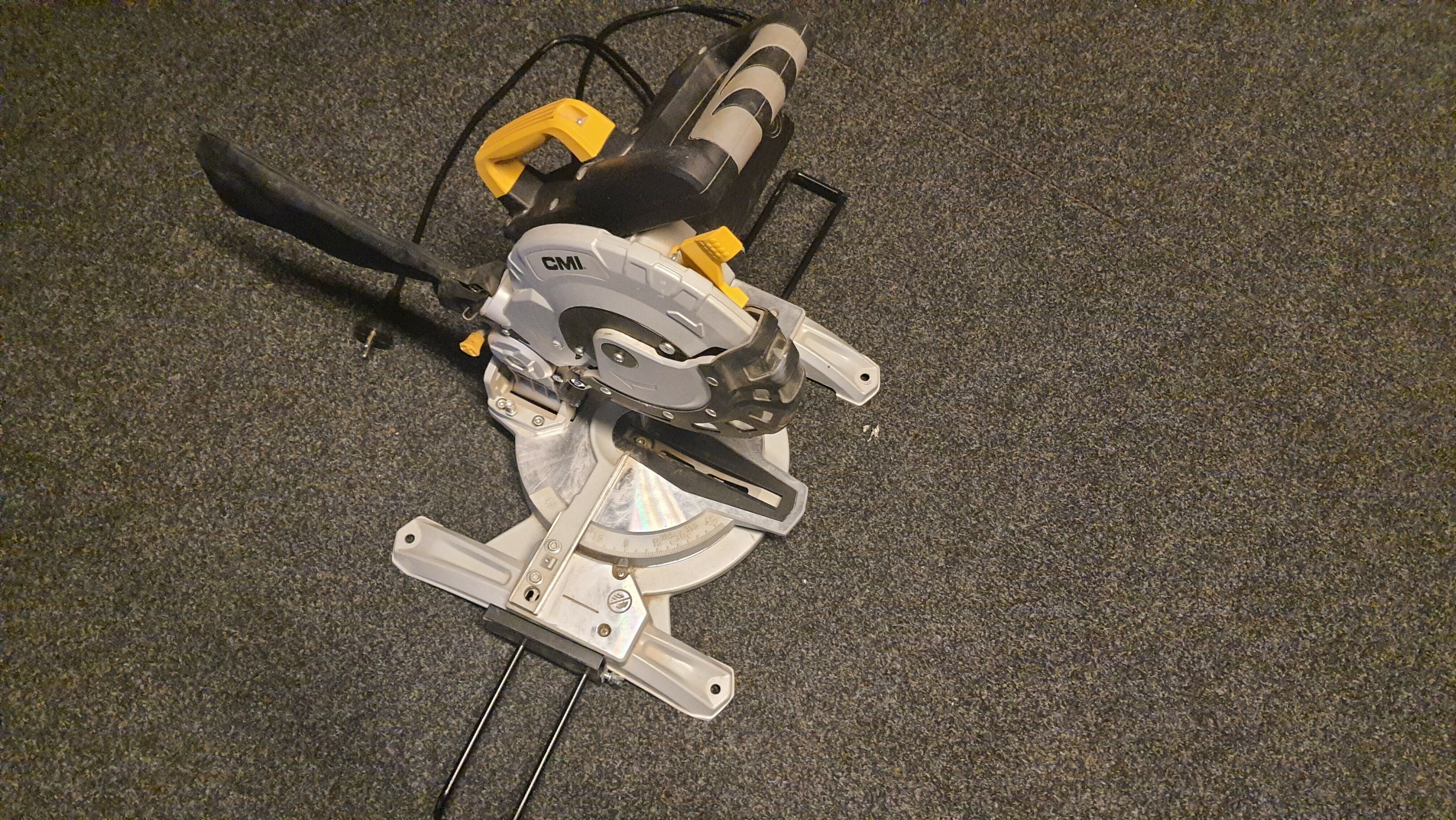 cmi-pila-ukosowa-1450w-210-mm-wojska-p-8-aleksandrow-lodzki