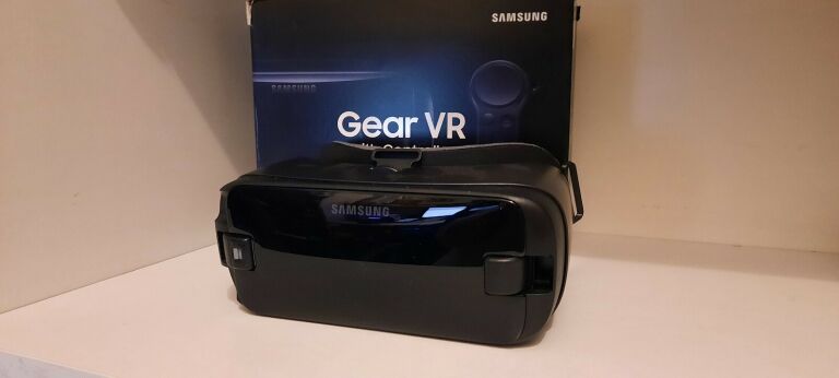 GOGLE VR SAMSUNG 3 SM-R324 Z KONTROLEREM.