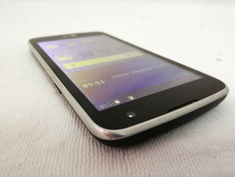 TELEFON LG K4