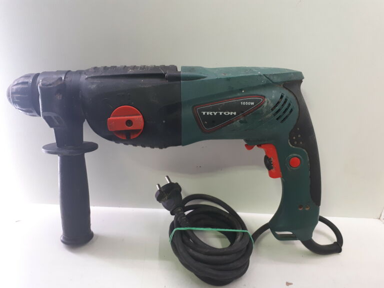 MŁOTOWIERTARKA TRYTON TMM10533