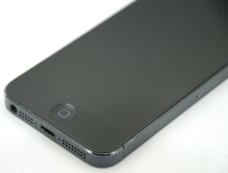 APPLE IPHONE 5 16GB A1429 *WYPRZEDAŻ*