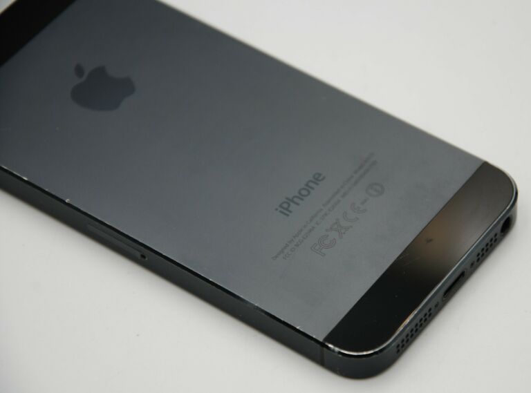APPLE IPHONE 5 16GB A1429 *WYPRZEDAŻ*