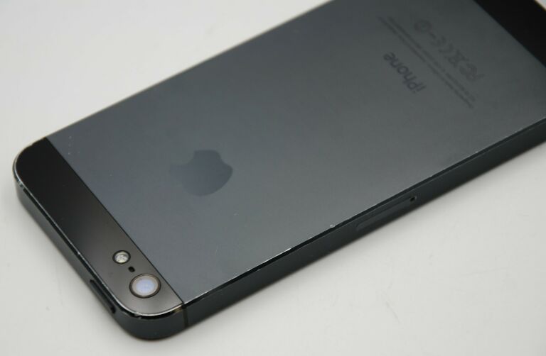 APPLE IPHONE 5 16GB A1429 *WYPRZEDAŻ*