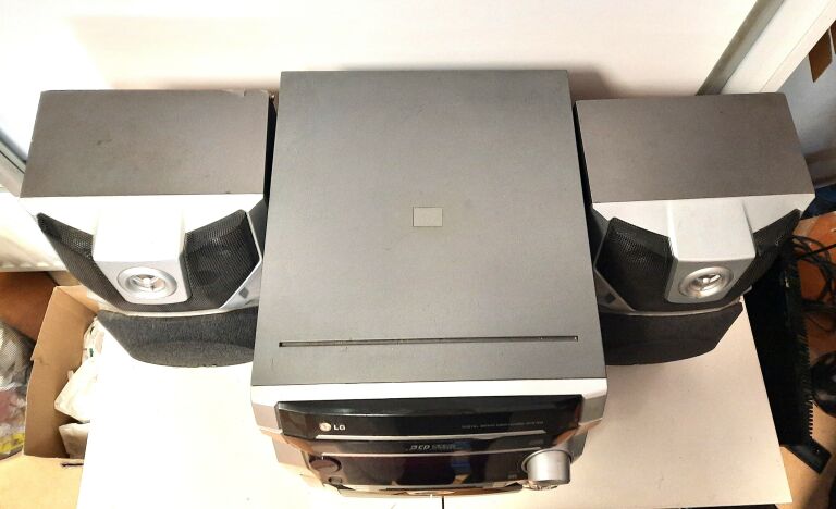 wieza-lg-ffh-262ad-glosnki-stan-uzywany