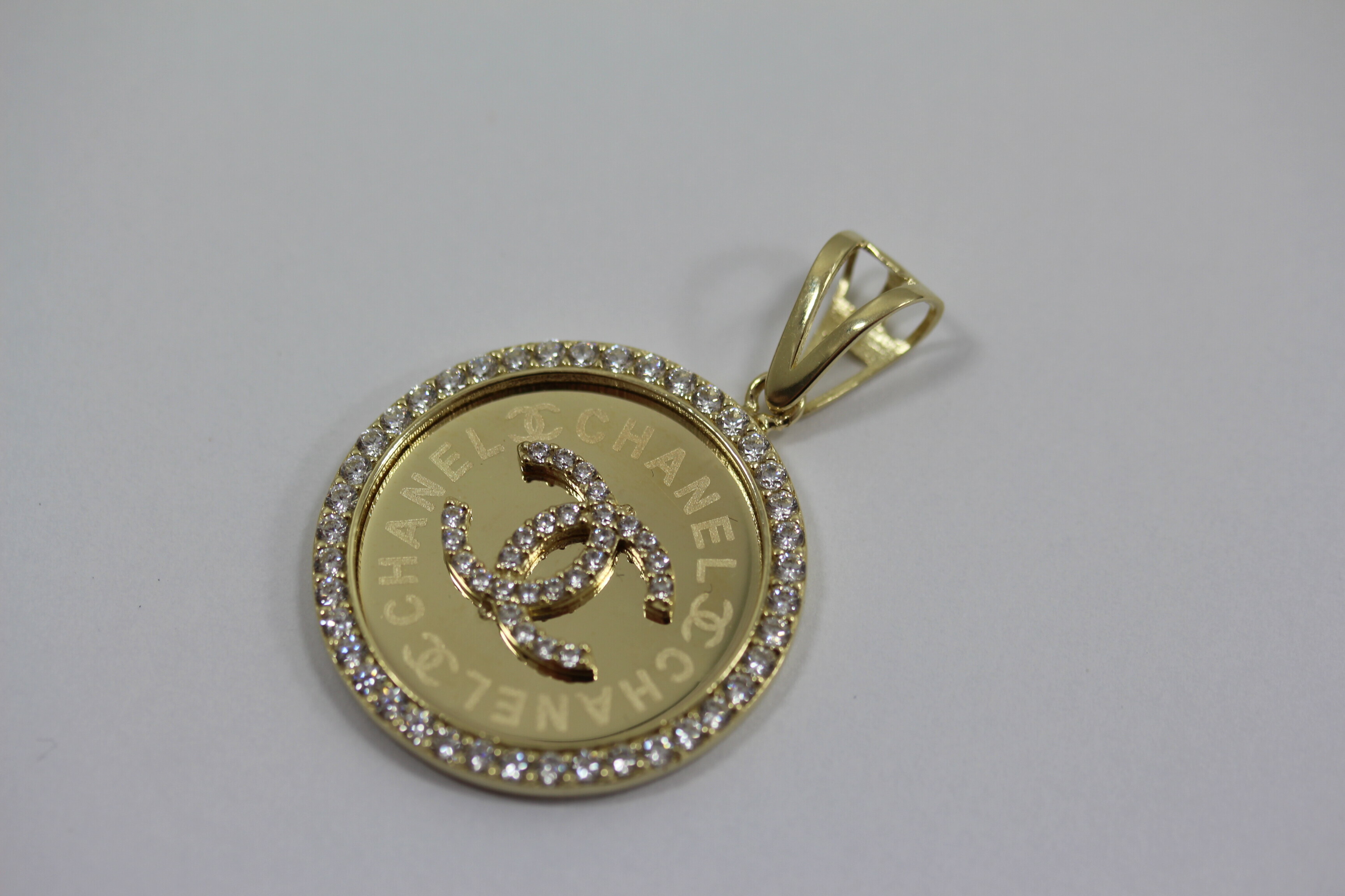 zloto-nowe-585-zawieszka-chanel-479g-aleje-jerozolimskie-33-warszawa-bis