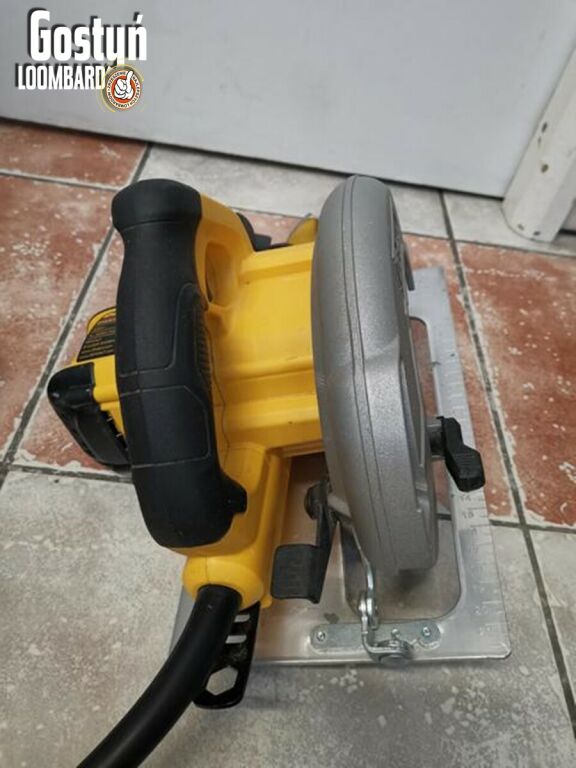 PILARKA TARCZOWA DEWALT DWE575-QS