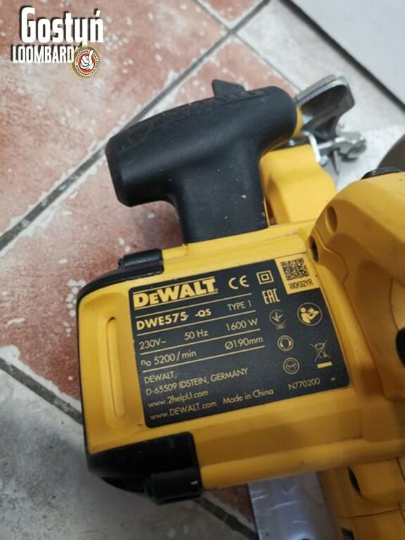 PILARKA TARCZOWA DEWALT DWE575-QS