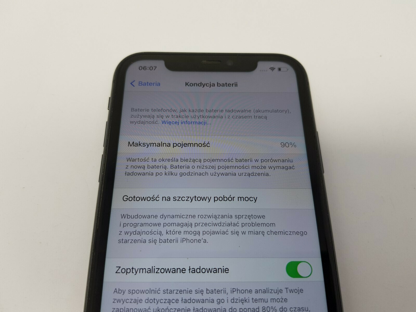 apple-iphone-11-64gb-black-wbudowana-pamiec-64-gb