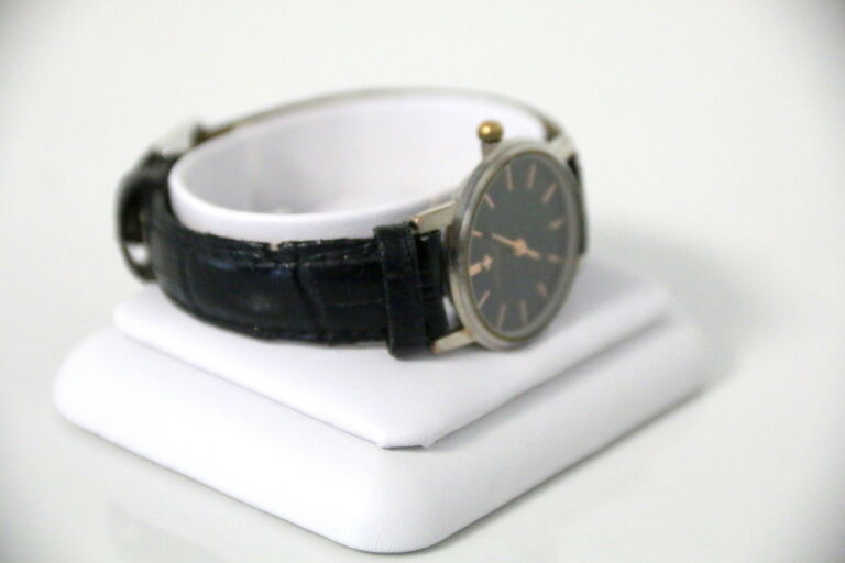 ZEGAREK Z NAPISEM VACHERON CONSTANTIN SPRAWNY