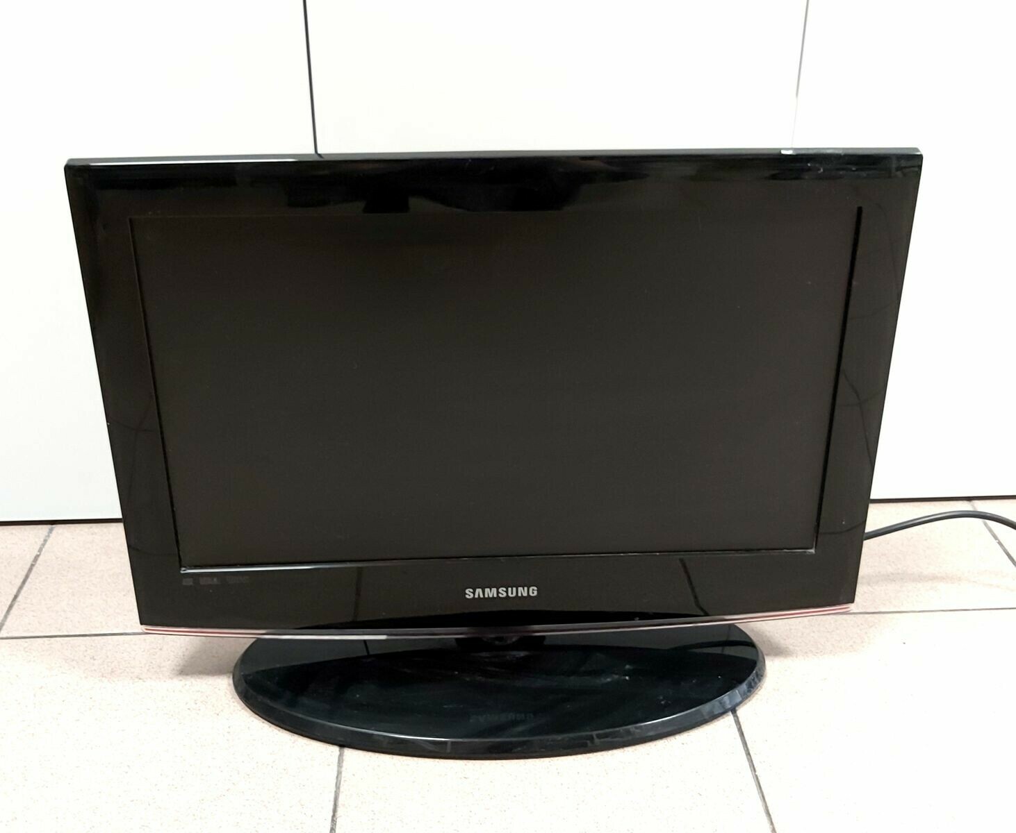 telewizor-samsung-le22b450c4w-swietokrzyska-8-inowroclaw