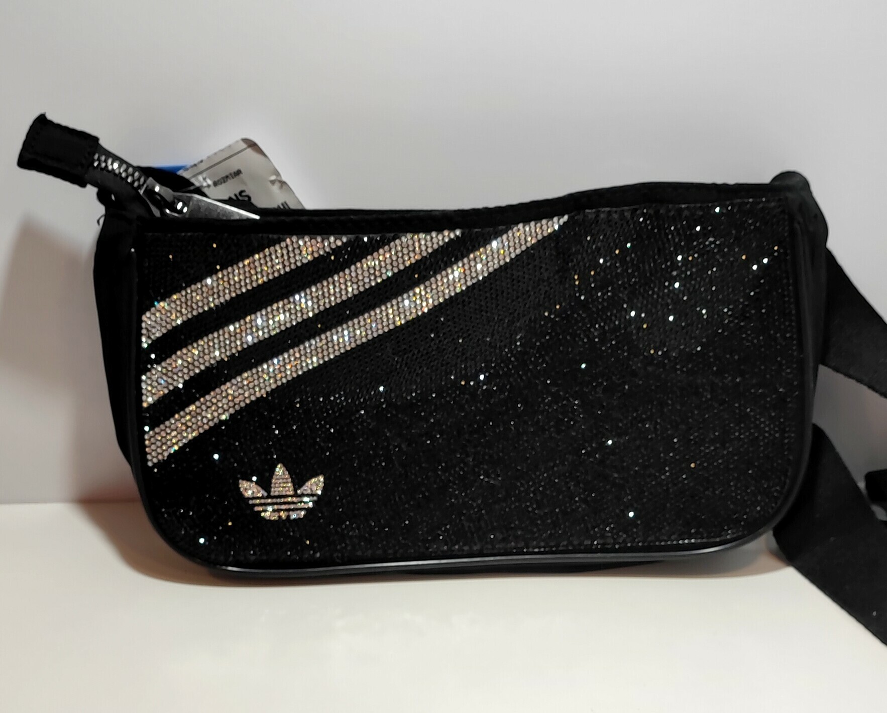 saszetka-torebka-adidas-mini-airl-h09133-zeromskiego-76-radom