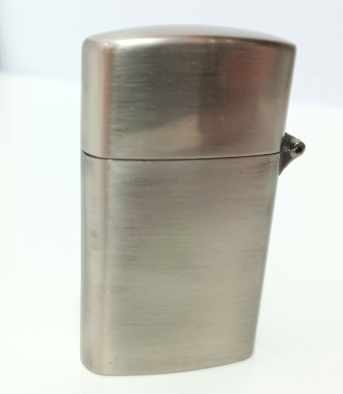 kolekcjonerska-zapalniczka-benzynowa-caro-marka-inna-marka