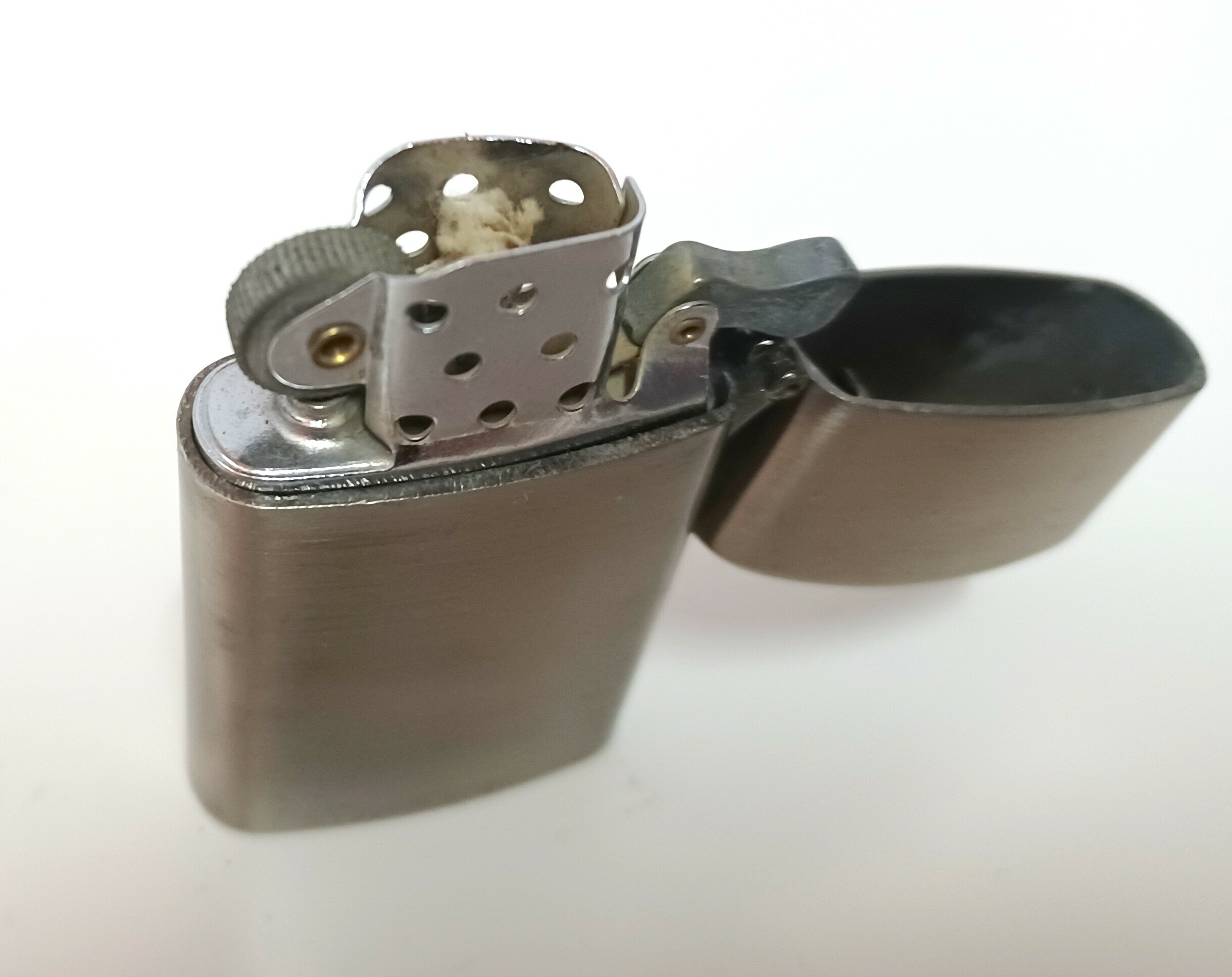 kolekcjonerska-zapalniczka-benzynowa-caro-orzeszkowej-rog-bro-lwowek-sl