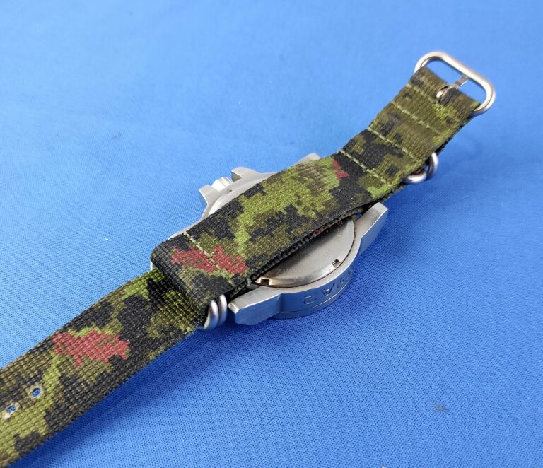 ZEGAREK MORPHEUS M1A2 STAL/SZAFIR