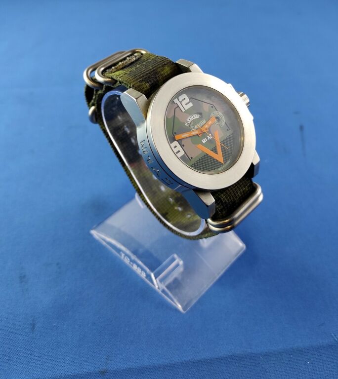 ZEGAREK MORPHEUS M1A2 STAL/SZAFIR